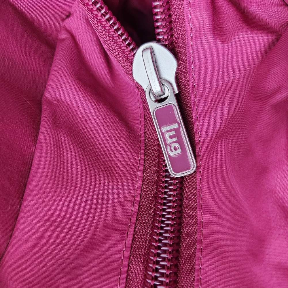 Lug Taxicab Tote Bag & Lug Tango Travel Wallet - Picture 8 of 15